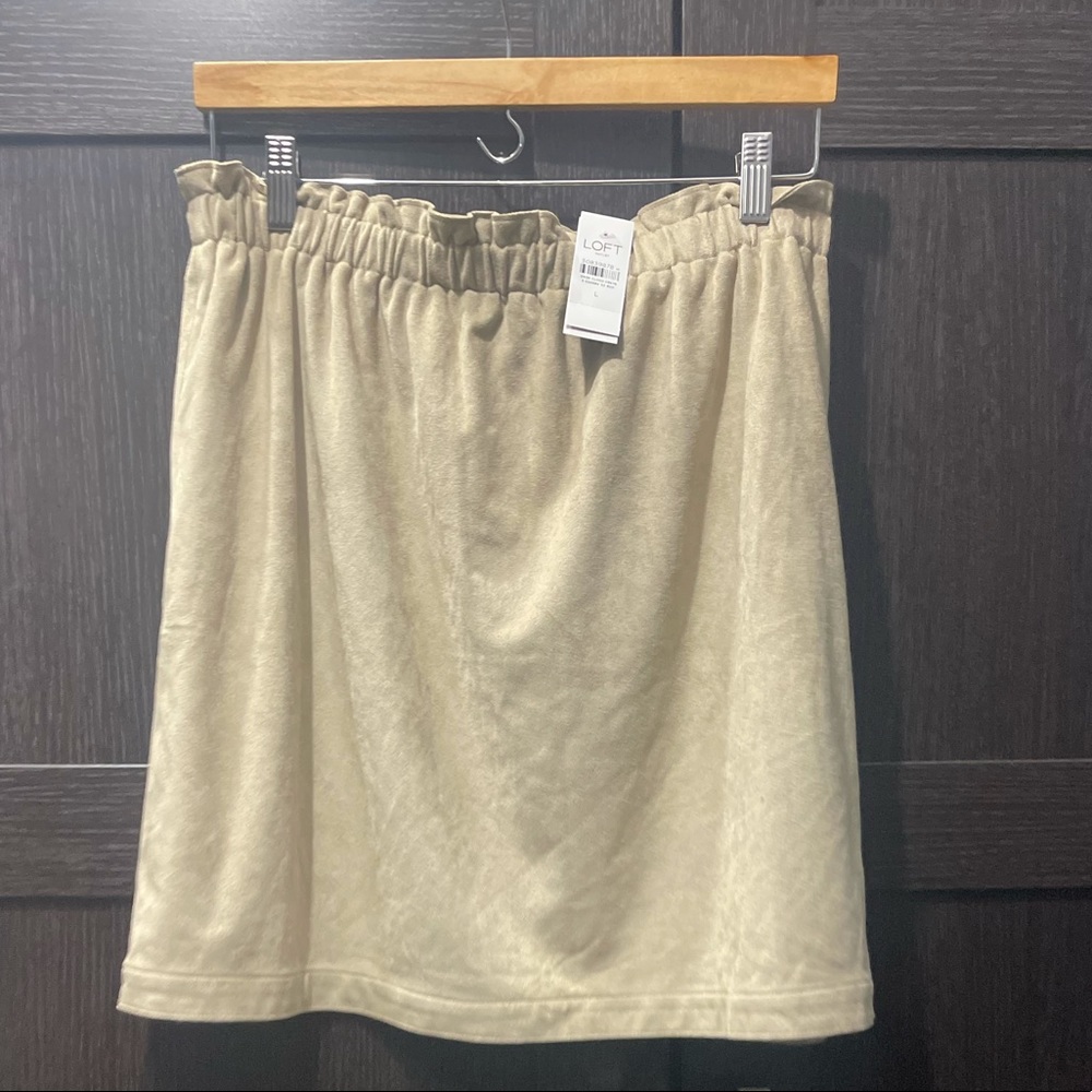 Loft Outlet Cream Mini Skirt